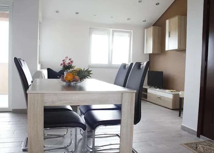 Neja * بيبينيا